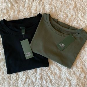 Womens Short Sleeve cropped Tshirts (large) 2 Pack